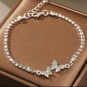 Rhinestone Butterfly Bracelet Women's‎ New f17